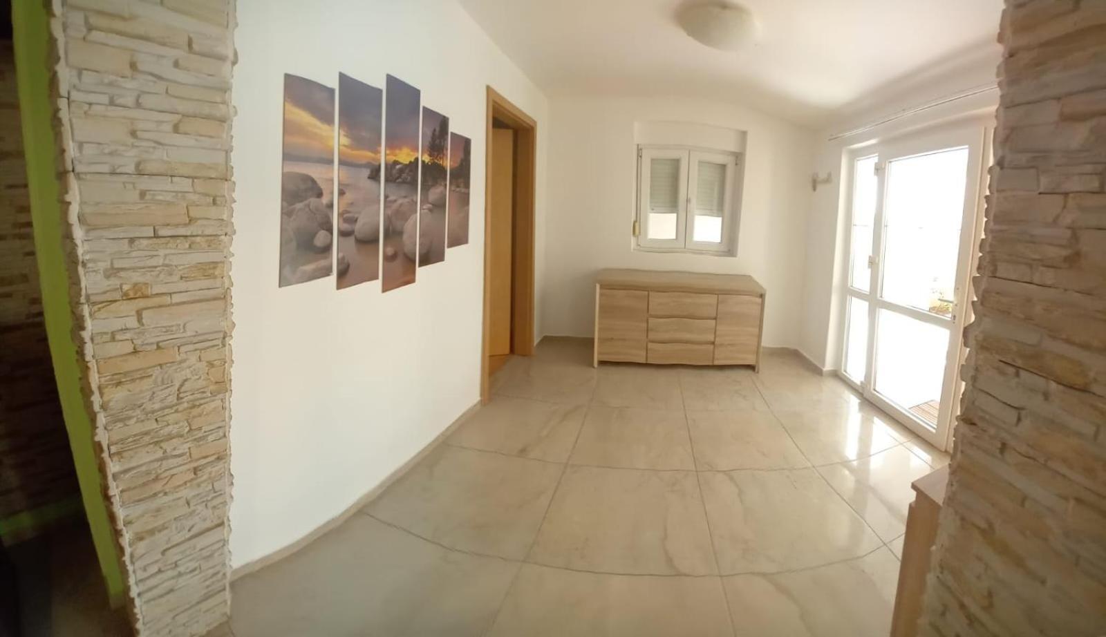 Apartman Naomi Bibinje Eksteriør bilde