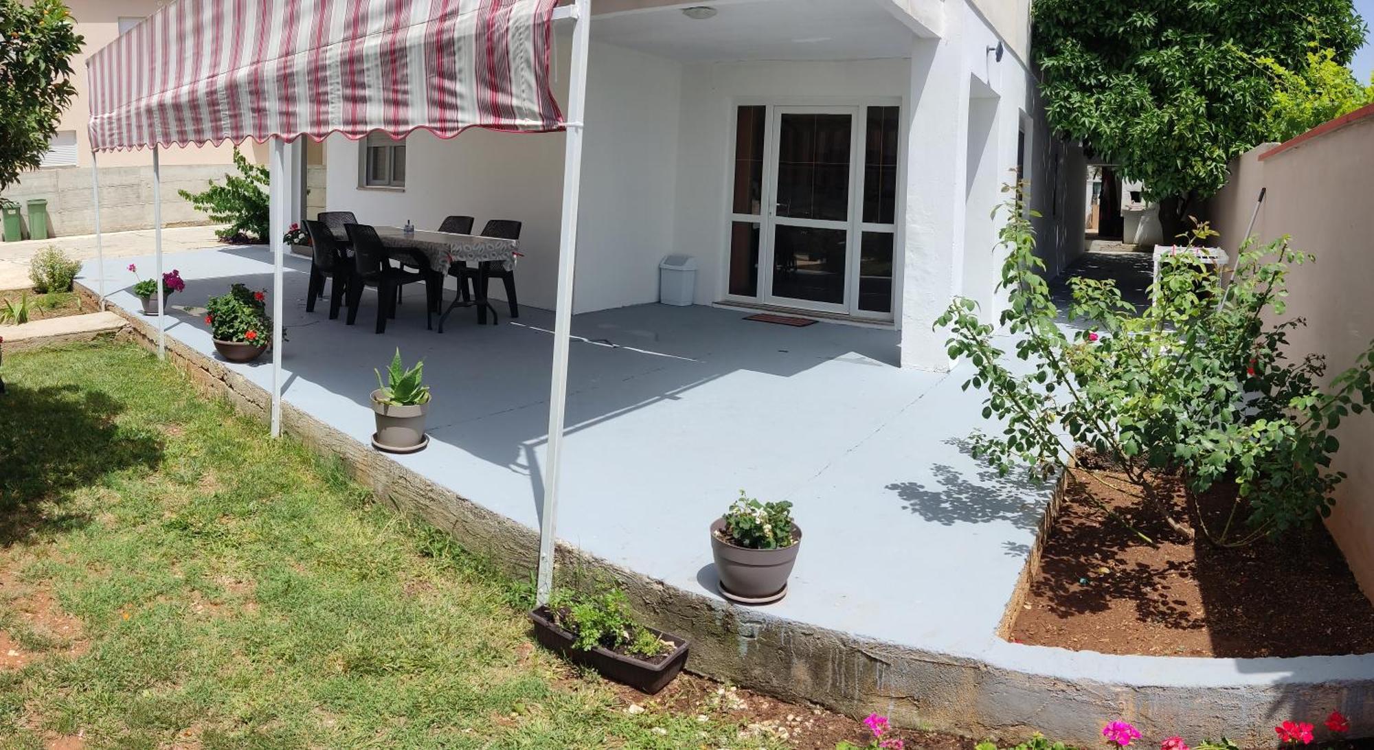 Apartman Naomi Bibinje Rom bilde